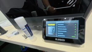 Elegoo Centauri Carbon: Easy Unboxing to First Print